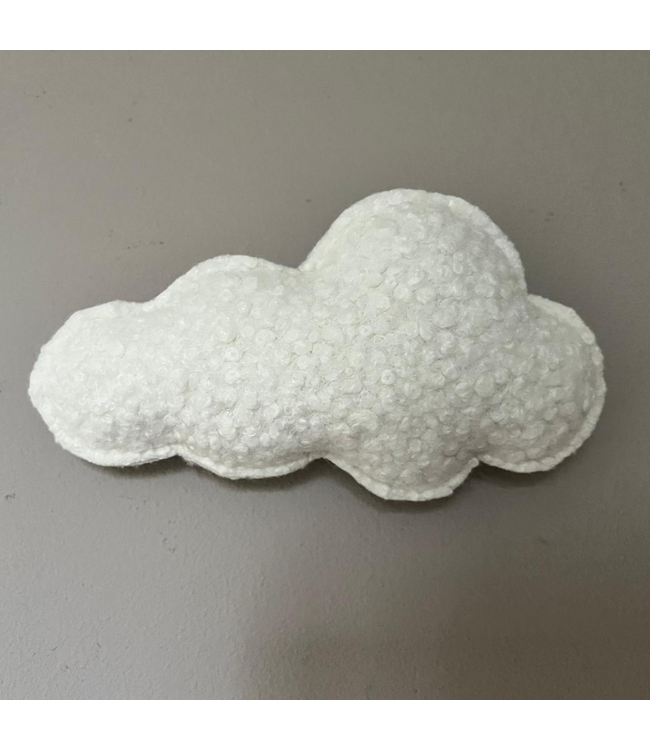 Wolkenset met liggend beertje op de maan – 4-delige wanddecoratie voor een dromerige babykamer