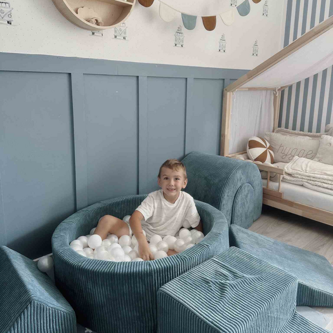 Set de jeu XL en tissu côtelé avec bac à balles et 5 blocs en mousse bleu – jeu sûr et agréable