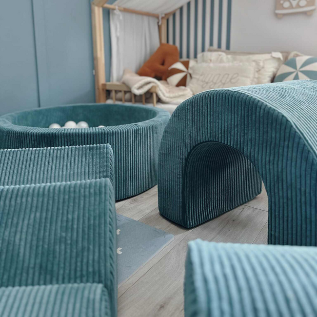 XL speelset van corduroy met ballenbak en 5 foamblokken in blauw – veilig en uitnodigend speelplezier