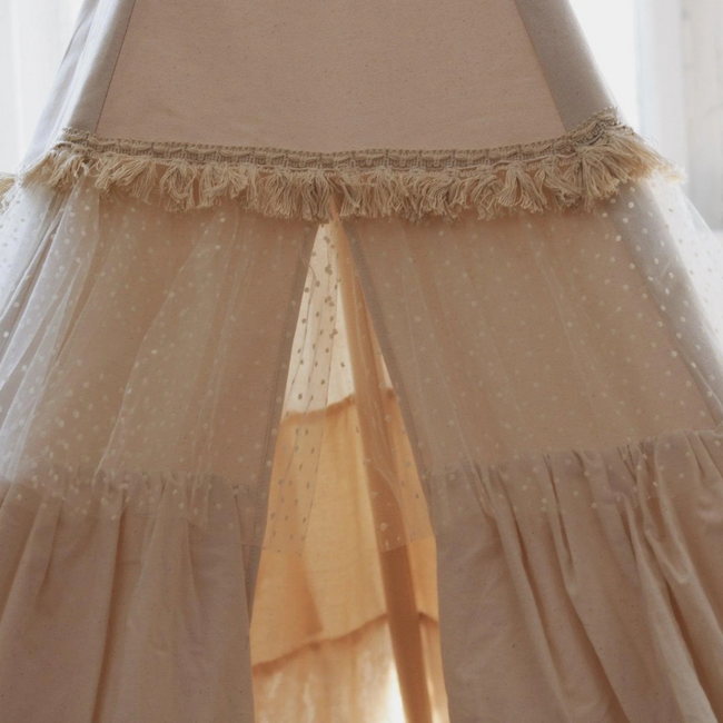 Tipi tent met speelse franje – Shabby Chic | Ecru | Gezellige speelhoek voor de kinderkamer