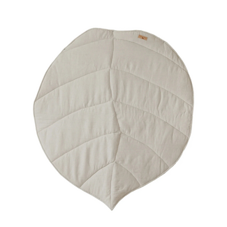 Moi Mili Tapis de jeu en forme de feuille – Lin | Sand