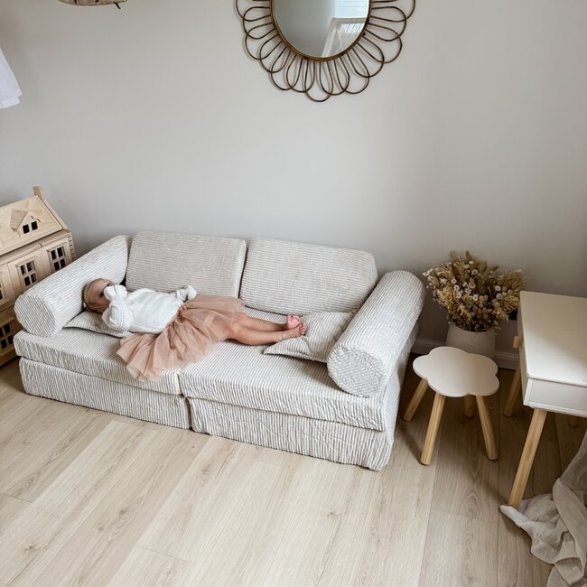 Comfort Montessori kids’ bench in beige – Stylish and safe for children