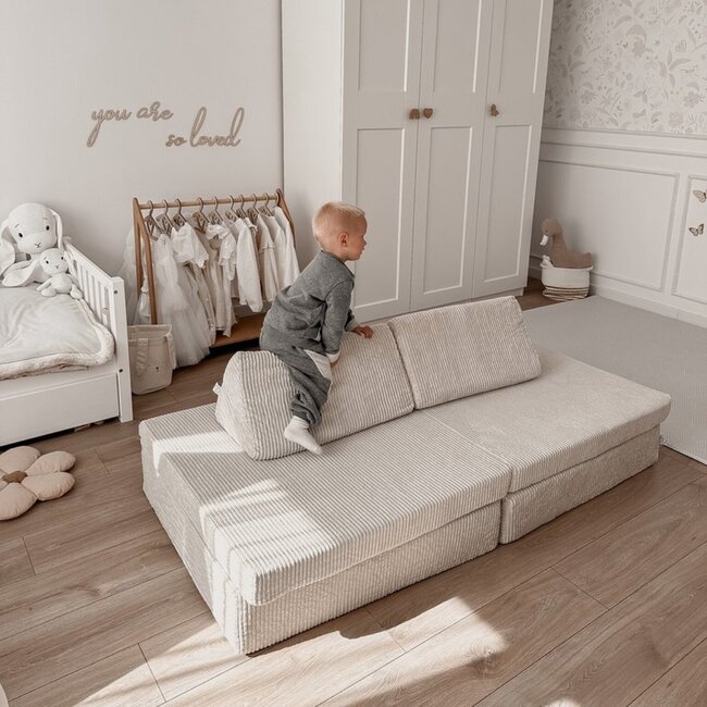 Komfort Montessori Kinderbank in Beige – Stilvoll und sicher für Kinder