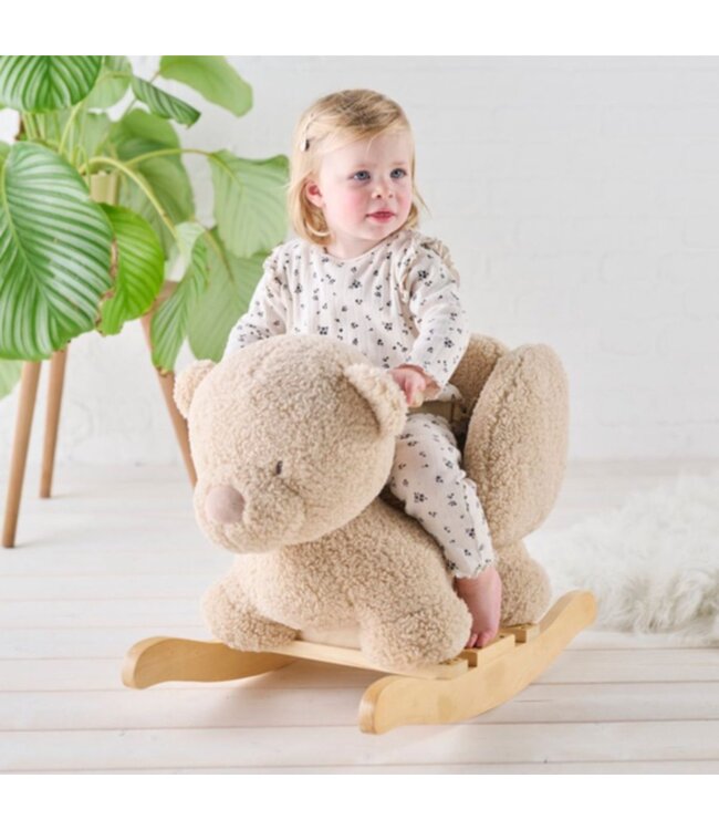Schommeldier beer in beige – Zacht, veilig en leuk voor jonge kinderen