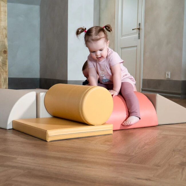 Foam blocks set Adventurer – pastel pink soft blocks for adventurous play