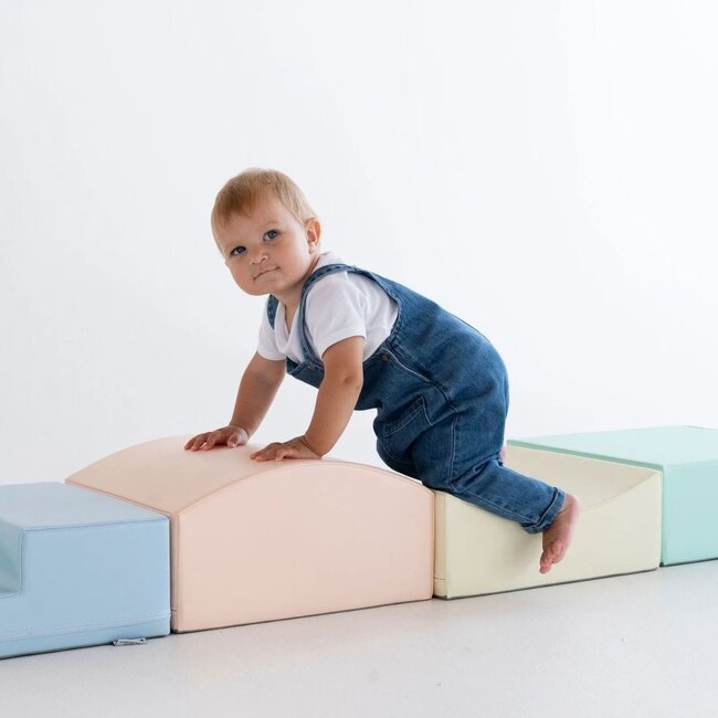 Schaumstoff-Spielblöcke Little Crawler – 7-teiliges Set in sanften Pastellfarben für kleine Entdecker