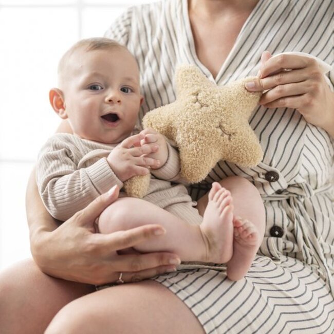 Peluche musicale étoile – doudou doux avec mélodie apaisante