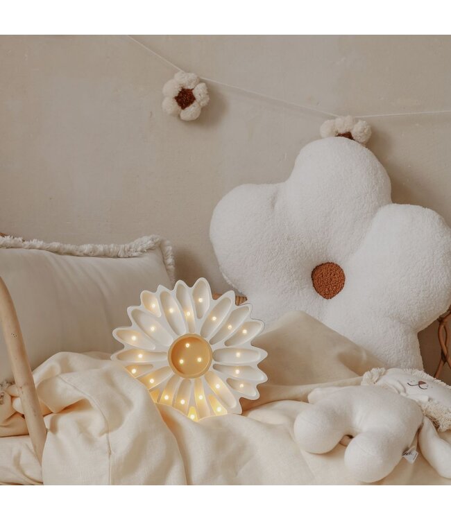 Houten bloem lamp in wit – sfeervolle, handgemaakte verlichting voor kinderkamer of interieur