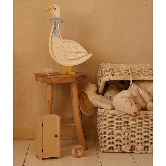 Houten gans lamp in wit met blauw strikje – sfeervolle, handgemaakte verlichting voor kinderkamer of interieur