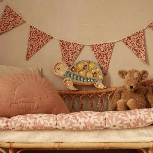 Lampe tortue en bois couleur menthe – éclairage chaleureux et fait main pour chambre d’enfant ou intérieur