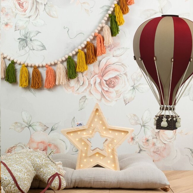 Dekoballon rot/beige Größe L – stilvolle Zimmerdekoration fürs Kinderzimmer