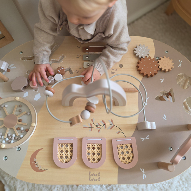 Table d’activités Nougat – apprendre en s’amusant