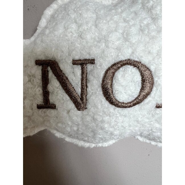 Schönes 2-teiliges Wolkenset zur Wanddekoration für ein gemütliches Kinderzimmer