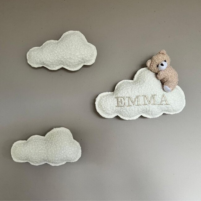 Clouds with teddy bear 3-piece – cute wall decoration for baby or kids’ room