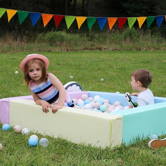 Zachte Pastel Foamblokken Ballenbak – Veilig en Creatief Speelplezier voor Baby’s en Peuters