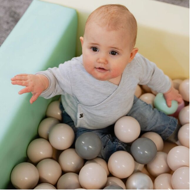 Weiches Pastell Schaumstoff-Ballenbad – Sicherer und Kreativer Spielspaß für Babys und Kleinkinder