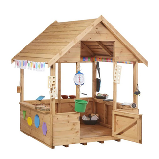 Cosy Open Playhouse