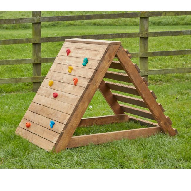 Cosy Climbing Triangle Set of 2 for Outdoors with Climbing Rocks and Rope