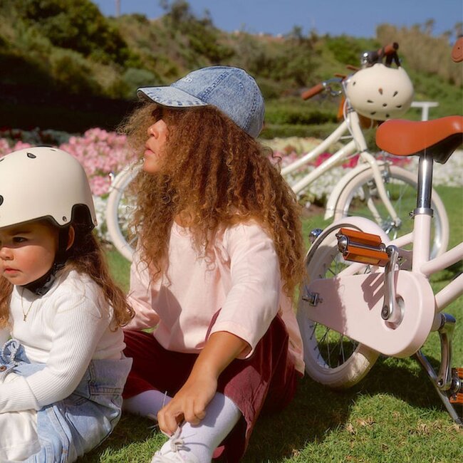 Banwood Classic Kids Bike 14 inch pink with Wicker Basket