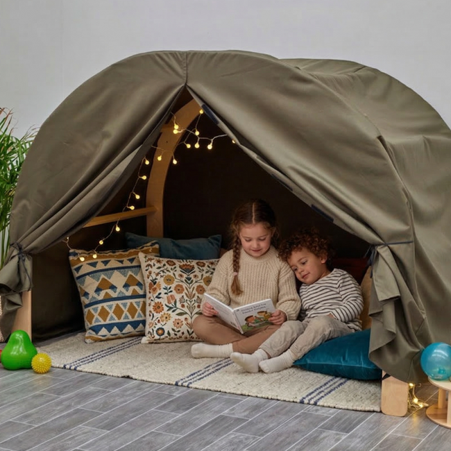 Verduisteringshoes voor Umbro booghuis – Sensory Dark Den Cover