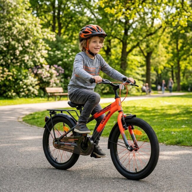 Robustes Jungenfahrrad 18 Zoll mit Gepäckträger und Schutzblechen (4-7 Jahre) – Orange/Grau