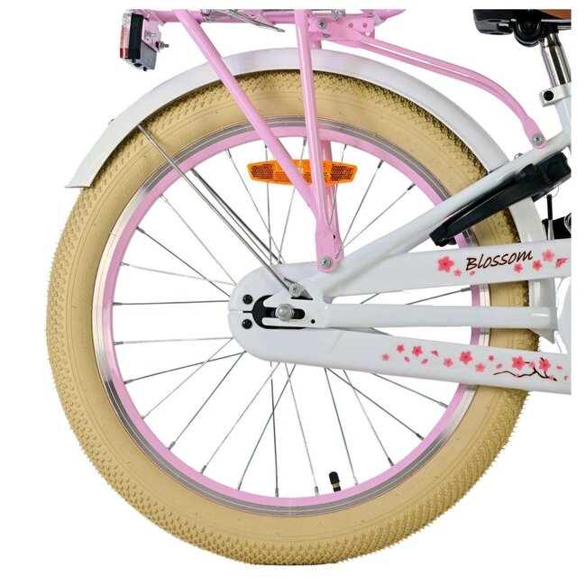 Mädchenfahrrad 20 Zoll mit Korb, Schloss und Beleuchtung (6-8 Jahre) – Weiß