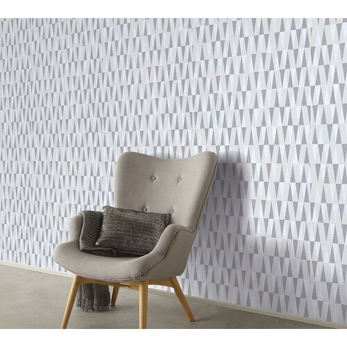 Dutch Wallcoverings Behang Carat Deluxe Dessin Beige/Zilver 10061-14 Dutch Wallcoverings Behang Carat Deluxe Dessin Beige/Zilver 10061-14