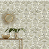 Dutch Wallcoverings Behang Escapade Pauw Beige/Goud A222-02 Dutch Wallcoverings Behang Escapade Pauw Beige/Goud A222-02