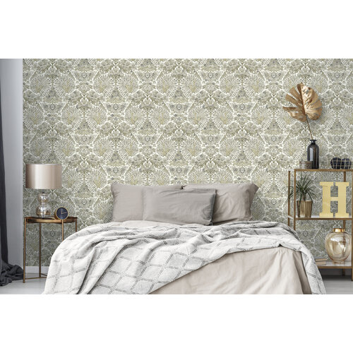 Dutch Wallcoverings Behang Escapade Pauw Beige/Goud A222-02 Dutch Wallcoverings Behang Escapade Pauw Beige/Goud A222-02