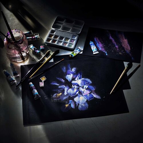 42 x 29,7 cm 42 x 29,7 cm