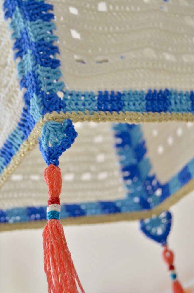 Byclaire Kroontjeslantaarn  Haakpatroon Byclaire Kroontjeslantaarn  Haakpatroon