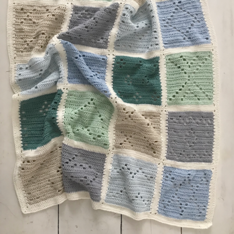 Byclaire Haakpakket byClaire Blokkendeken Ledikant Mint/Blauw Byclaire Haakpakket byClaire Blokkendeken Ledikant Mint/Blauw