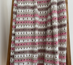 Byclaire Haakpatroon byClaire Ledikant Strependeken Roze