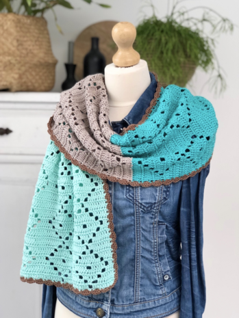 Byclaire Haakpatroon Mooie 1,5 meter sjaal Blauw/Groen/Bruin