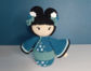 Haakpakket byClaire Kokeshi Aoi - Blauw Haakpakket byClaire Kokeshi Aoi - Blauw