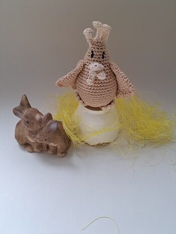 Byclaire Haakpatroon byClaire Ei-genwijs kipje Molly