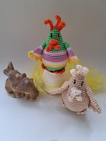 Byclaire Haakpakket byClaire Ei-genwijs kipje Molly Byclaire Haakpakket byClaire Ei-genwijs kipje Molly