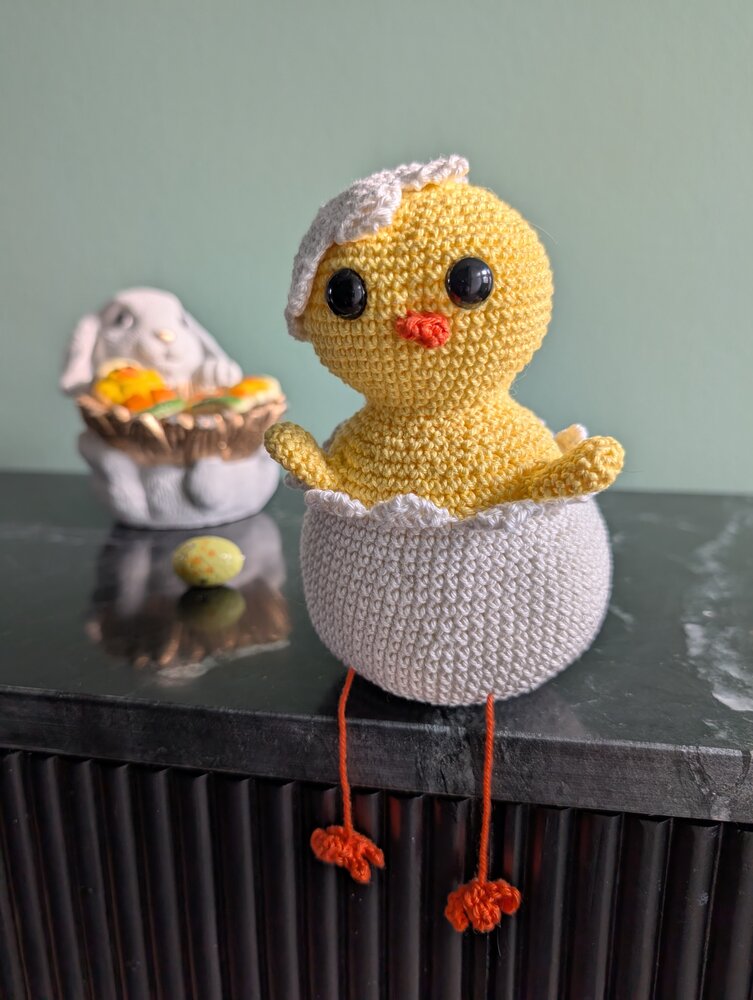 Byclaire Haakpatroon byClaire Kuikentje uit het ei Byclaire Haakpatroon byClaire Kuikentje uit het ei