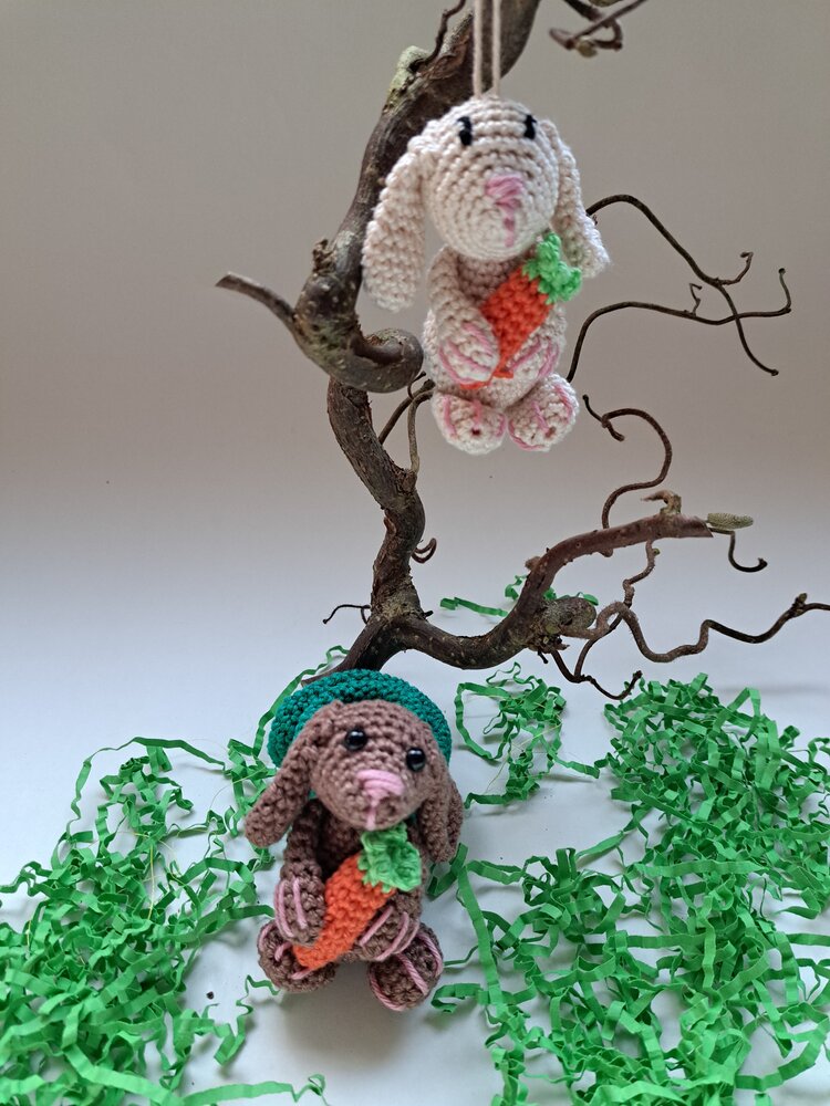 Byclaire Haakpatroon byClaire Klaparmband konijntje Knabbel Byclaire Haakpatroon byClaire Klaparmband konijntje Knabbel