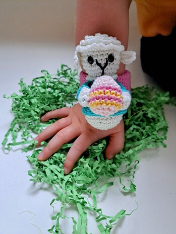 Byclaire Haakpatroon byClaire Klaparmband Schaapje Jamie