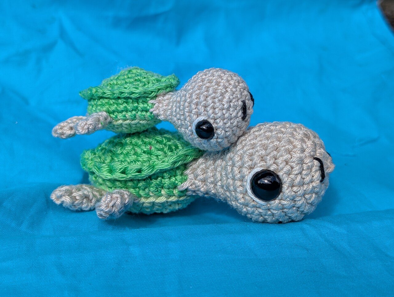 Byclaire Haakpatroon Schildpad (Zee-thema slinger) Byclaire Haakpatroon Schildpad (Zee-thema slinger)