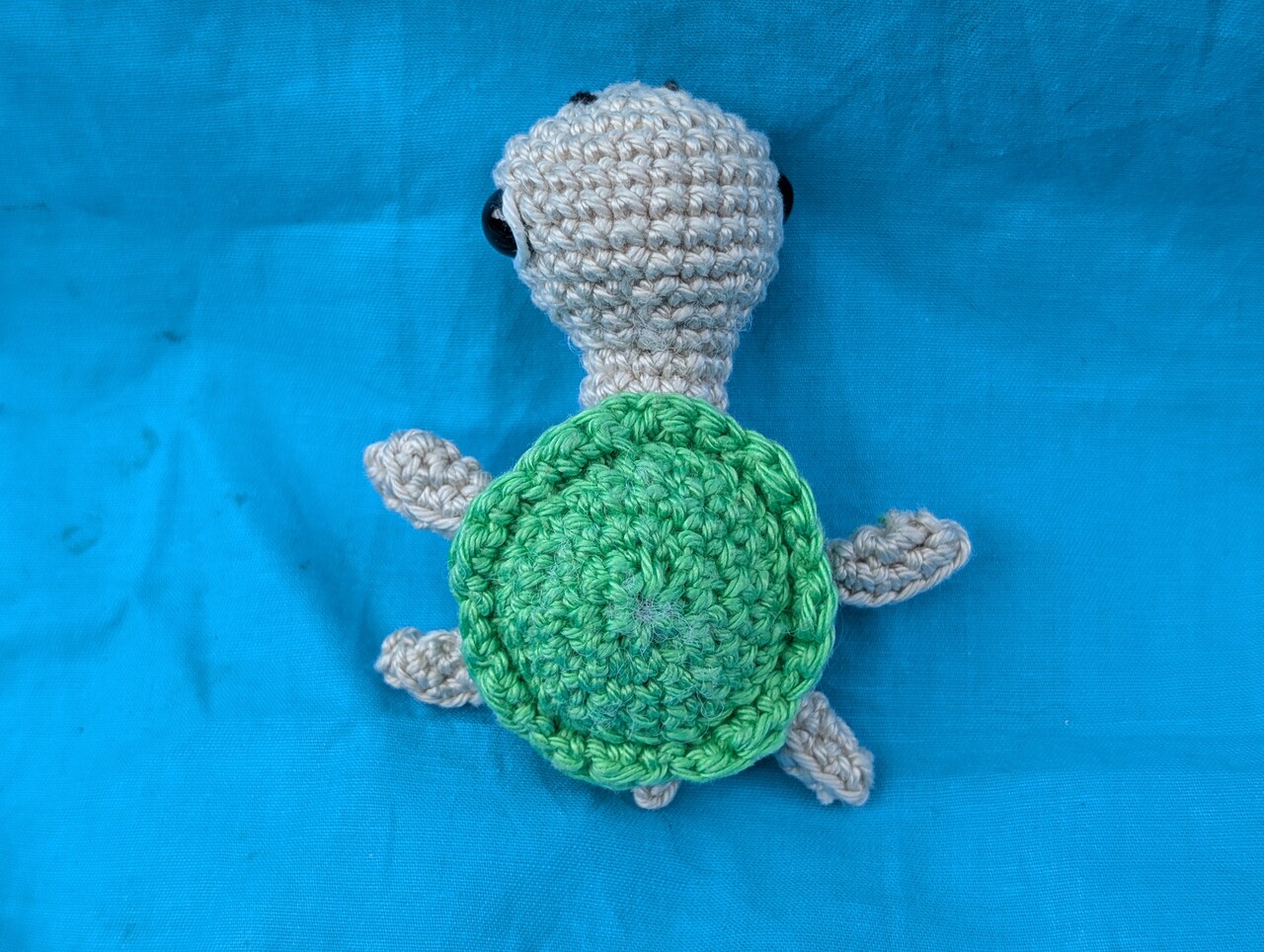 Byclaire Haakpatroon Schildpad (Zee-thema slinger) Byclaire Haakpatroon Schildpad (Zee-thema slinger)