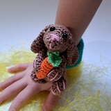 Byclaire Haakpakket Klaparmband konijntje Knabbel Byclaire Haakpakket Klaparmband konijntje Knabbel