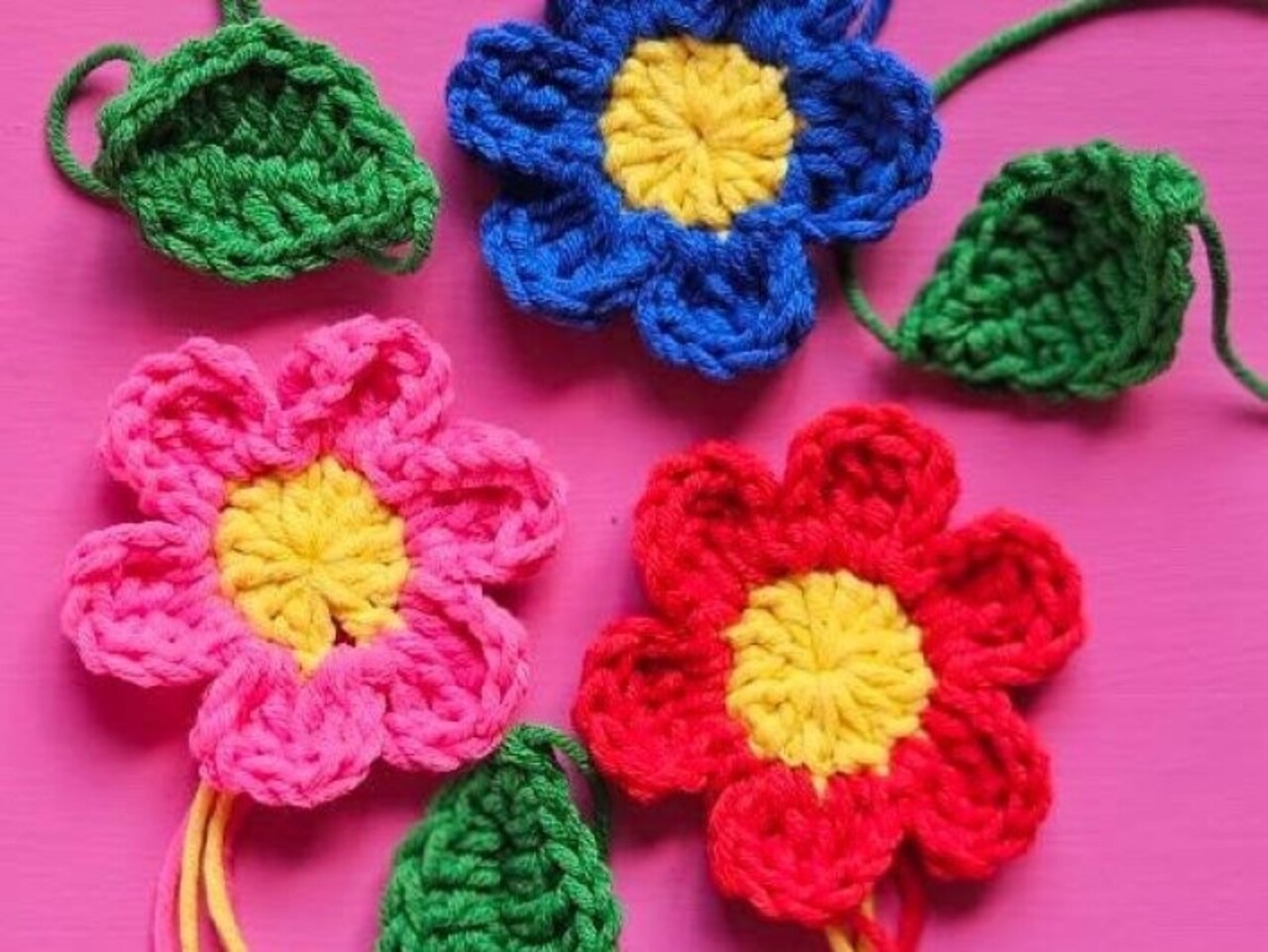 Durable Haakpakket Gratis Haakpatroon Vrolijk notitieboekje - Een schattig met Durable Cosy Fine omgehaakt boekje