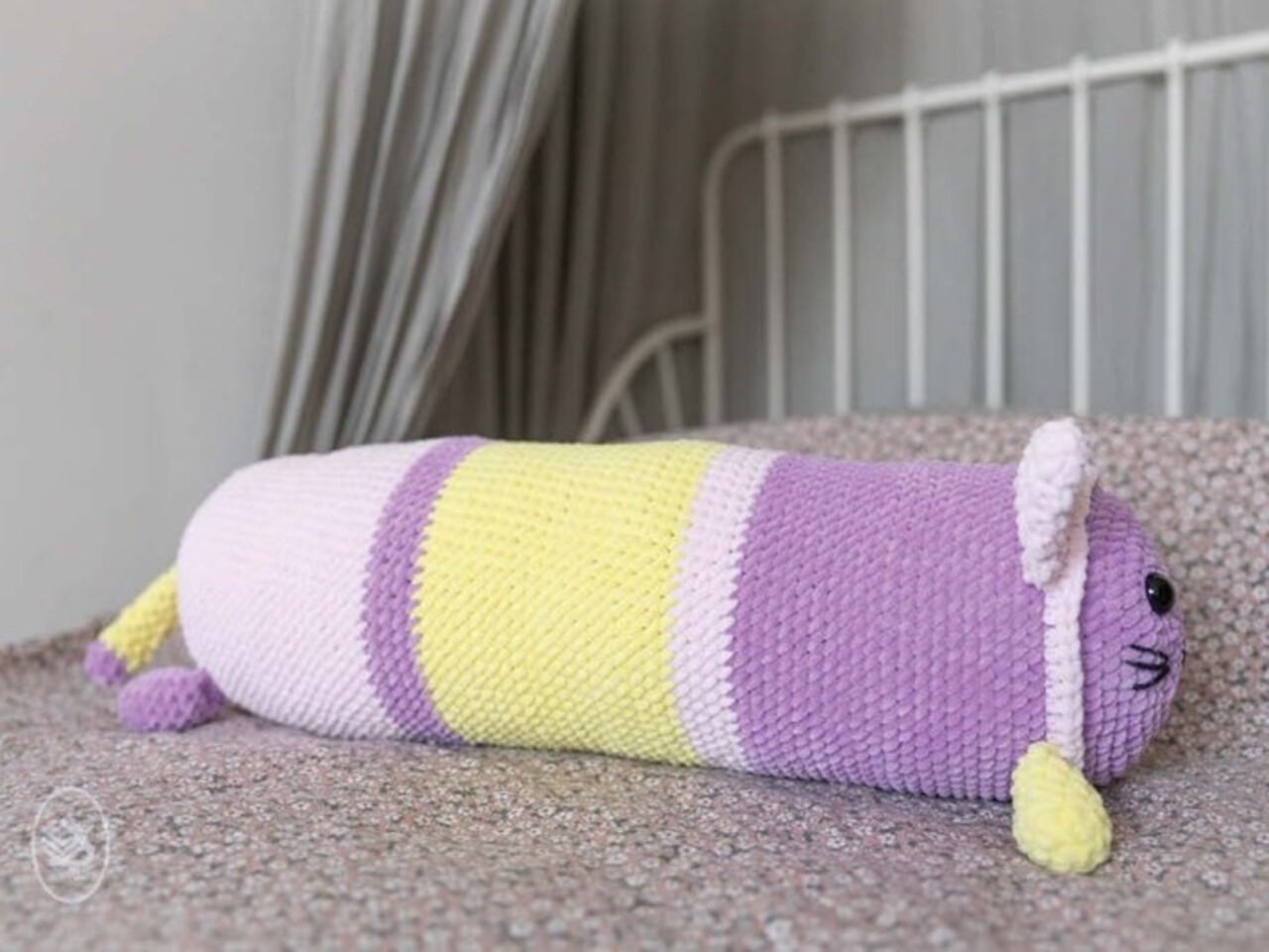 Durable Haakpakket Gratis Haakpatroon Katkussen - Heerlijk lang katten kussen gehaakt met Durable Velvet Durable Haakpakket Gratis Haakpatroon Katkussen - Heerlijk lang katten kussen gehaakt met Durable Velvet