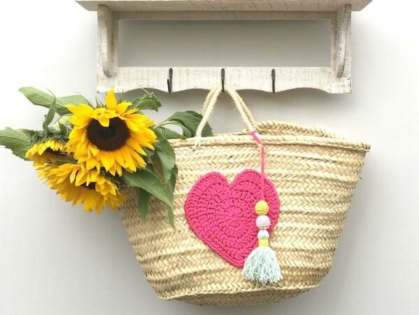 Durable Durable haakpakket Hartje - Haak dit hartje als cadeau, onderzetter of iets anders liefs met het Durable Coral Mini garen