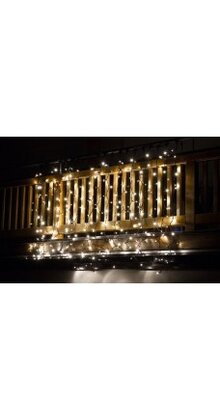 Knipperende kerstverlichting hangend voor binnen & buiten 2 x 6 meter warm wit