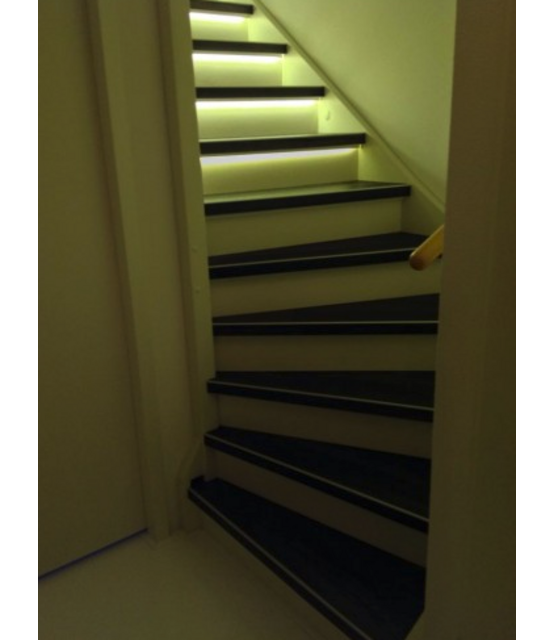 LED strip traptrede aansturing compleet - tot 200 watt - 24 volt