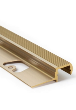 LED traptrede profiel voor buiten gebruik 1,1 meter met afdekking 12,6mm - Trap03messing