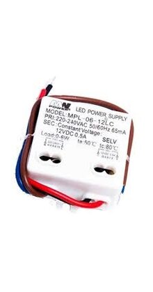 Wandcontactdoos Mini LED voeding 6 watt 12 volt 0,5 Ampère - IP20 - MPL-06-12